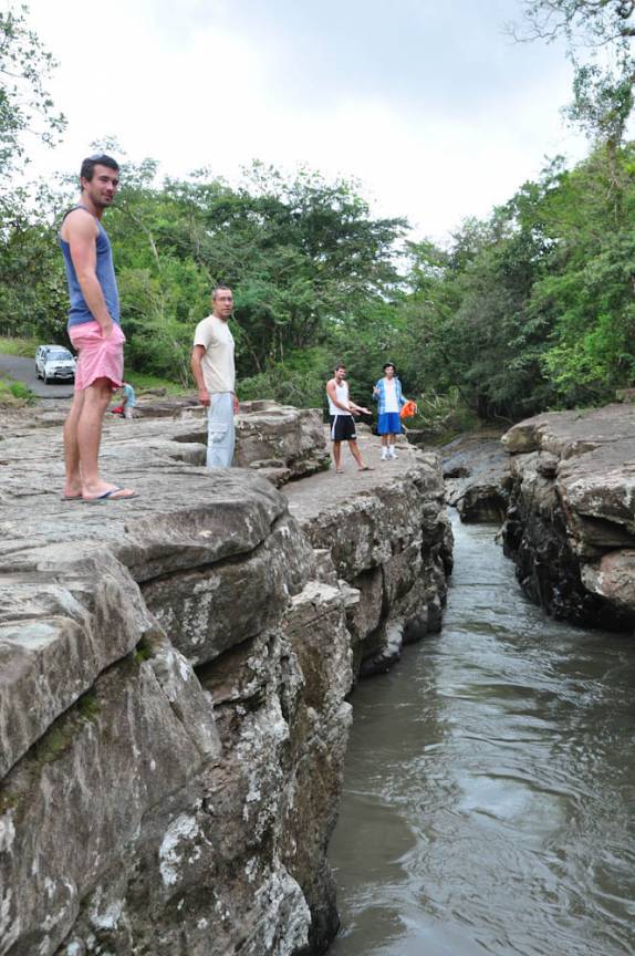 Chegando ao canyon na região de Boquete, no Panamá